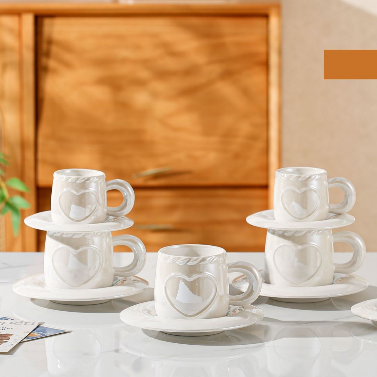 Cross-border new European-style pearl glaze ceramic coffee cup and plate set, hotel restaurant home afternoon tea cup gift details Picture