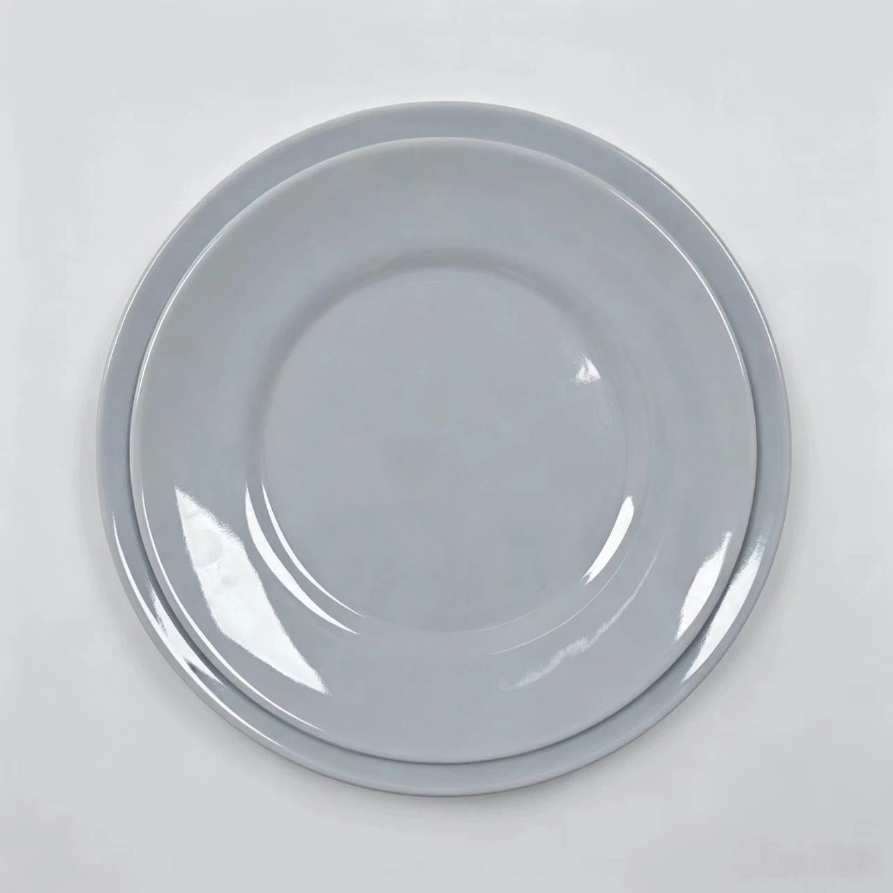 Melamine light blue round plate, Western plate, commercial shallow plate, plastic plate, 18cm Application Scenario