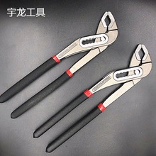 厂家直销宇龙纯钢锻打活动扳手8寸10寸12寸活扳手万能活络扳手详情2