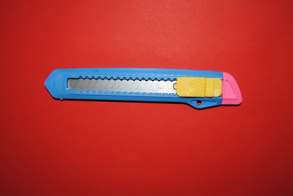 Small utility knife 9mm, utility knife manufacturer, bagged utility knife, single bag packaging, opp bag pic 13