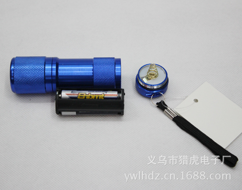 Factory direct sales of 9LED aluminum alloy flashlights, 3*AAA gifts, 3 AA battery flashlights, convenient to carry, LED strong light pic 44