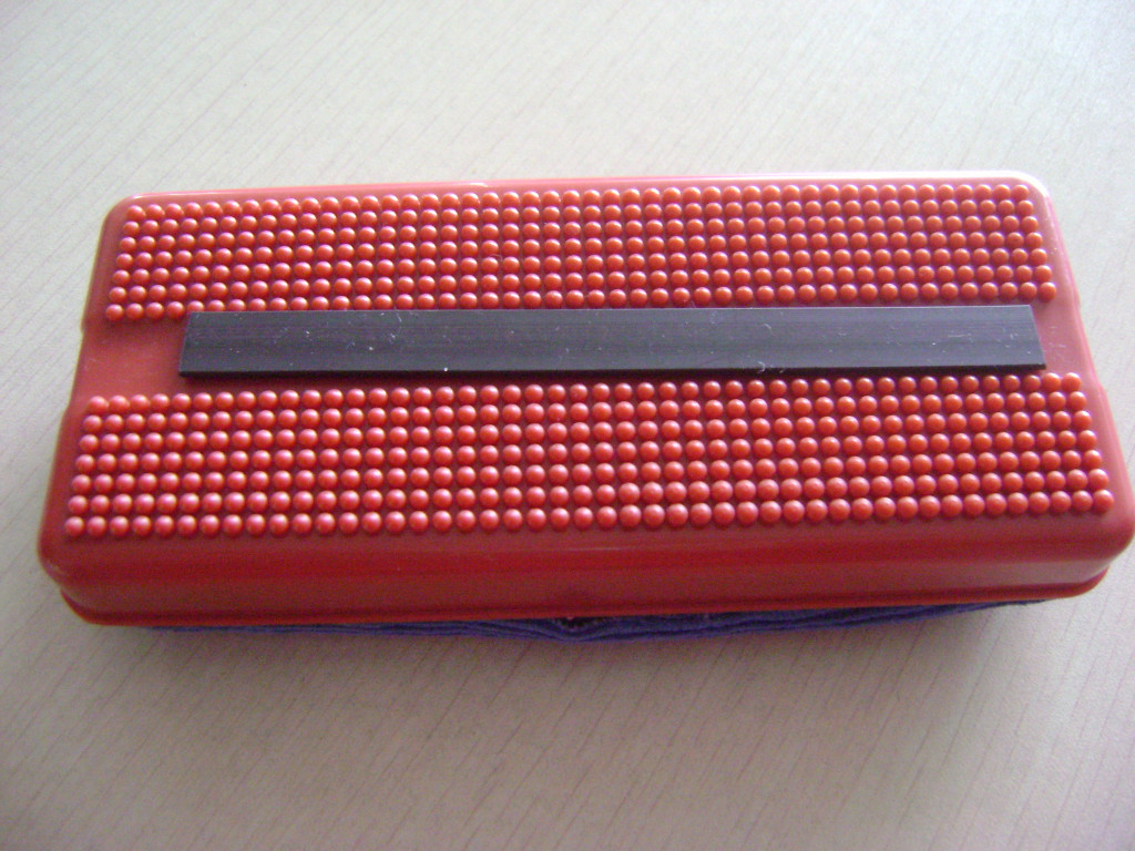The manufacturer supplies plastic whiteboard erasers, blackboard erasers, green board erasers and straight board erasers pic 2