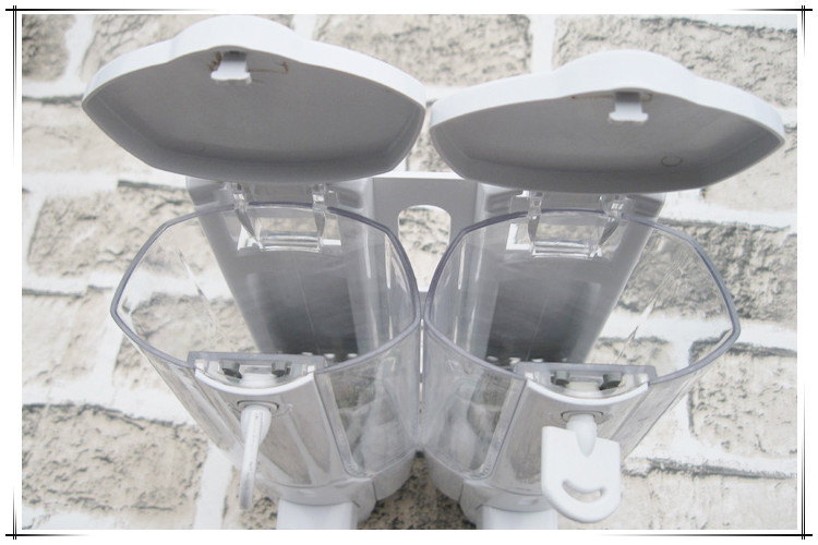 浴室双头皂液器洗手动给皂机  洗发水 沐浴露  双头给皂器 皂盒详情5