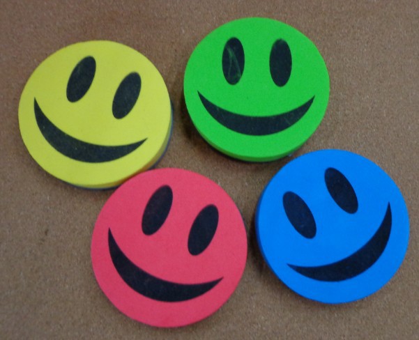 EVA magnetic board eraser, round smiling face, large white board eraser, black board eraser, cartoon board eraser, white board eraser for office use pic 2