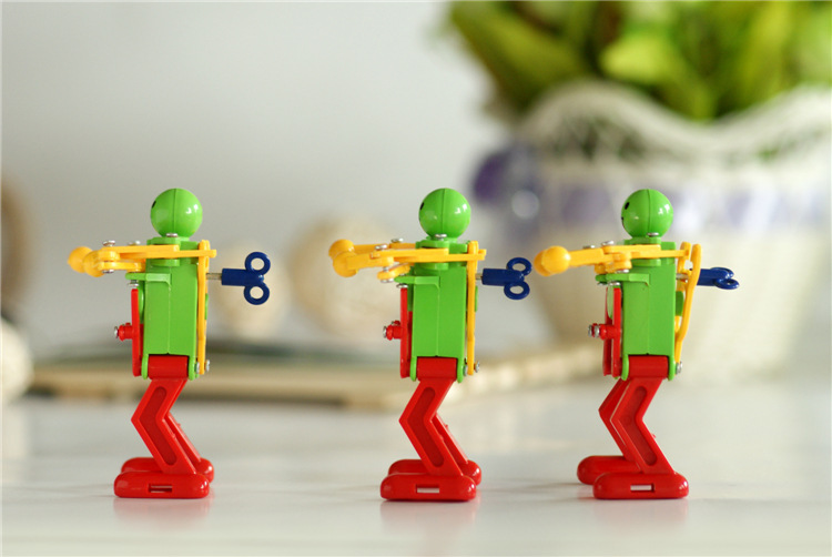 Winding dancing butt twisting robot toy, spring-wound robot dancing robot, export toy pic 13