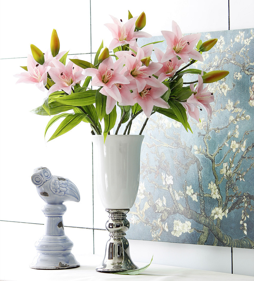 Yiwu wholesale high-fidelity film lilies, 3-head long branches, home, wedding, dining table, hotel decorative flowers, artificial plants, artificial flower arrangements pic 9