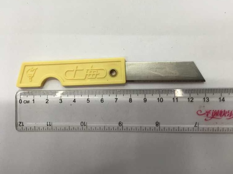 Wholesale supply of pencil sharpeners, pencil sharpeners, plastic knives and student stationery pic 3