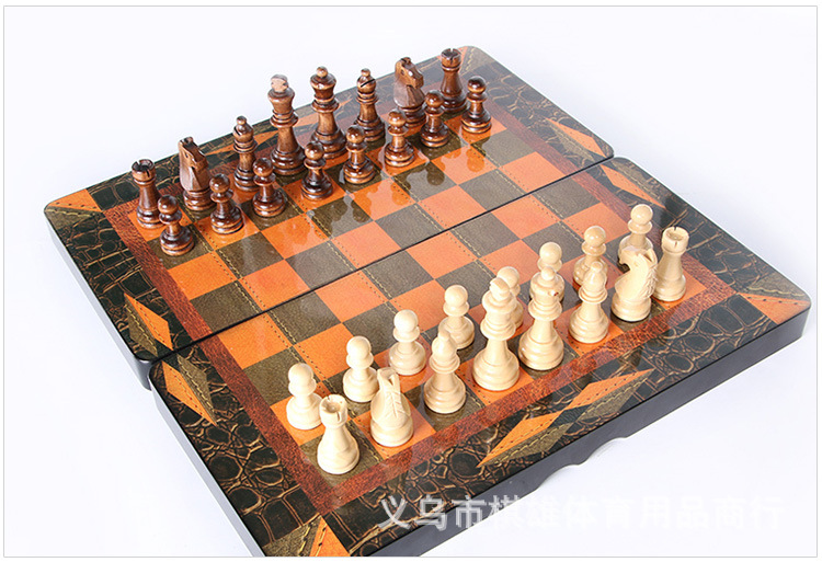 Factory direct sales of new high-end wooden folding 3-in-1 chess sets for adults and children pic 7