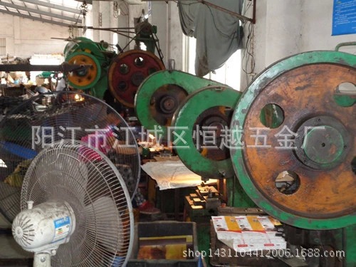 2275293136_1596231269.jpg_.web