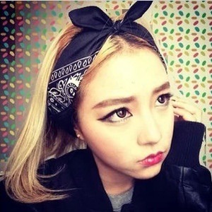 Trendy hiphop headscarf, West coast colorful seven-color striped vortex all-cotton square towel in stock wholesale pic 6