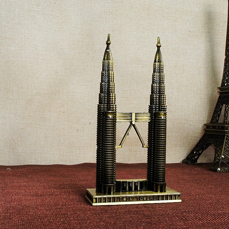 The new Kuala Lumpur Tourism Memorial Twin Towers are a finely crafted and permanently commemorated model of the twin towers pic 26