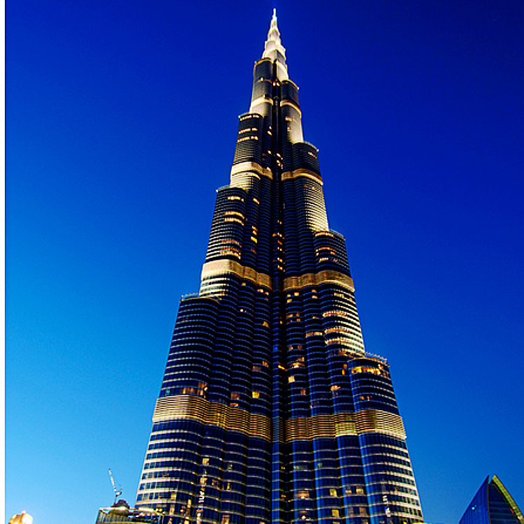 The Burj Khalifa, the Burj Khalifa in Dubai, the new Dubai Tower, a popular tourist destination in the Middle East, and the Burj Khalifa in various sizes pic 5