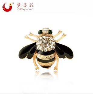 High-quality electroplated genuine white gold high-end horse brooch for men, Korean version, fashionable and versatile pin manufacturer wholesale pic 12