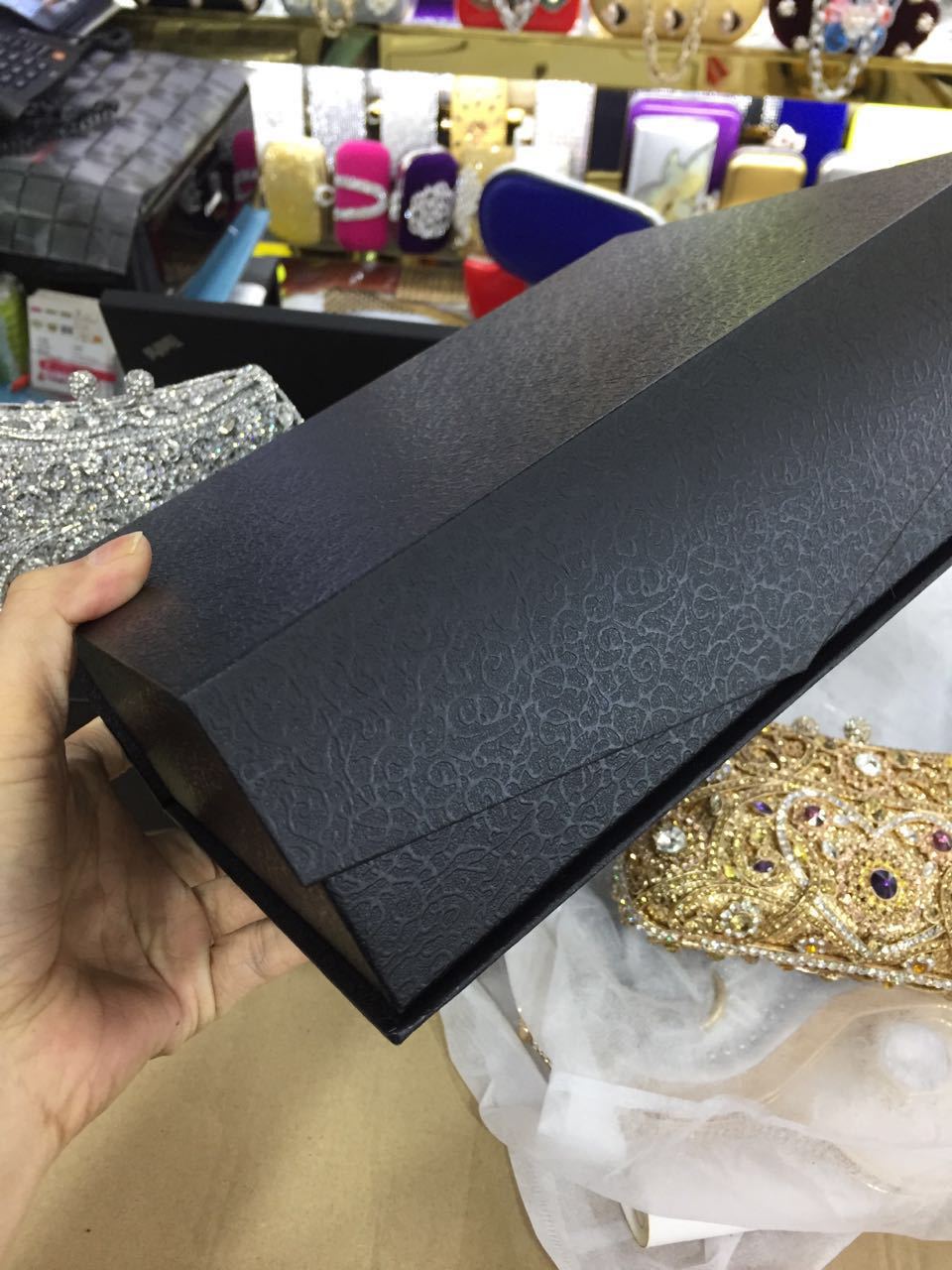 BL086 AliExpress Water Diamond Bag, Perforated Metal diamond-encrusted Dinner Bag, Full Diamond handbag for Foreign Trade Ladies, Banquet Bag pic 63