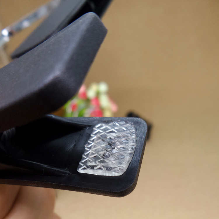 扁勾黑磨砂大裤架细节