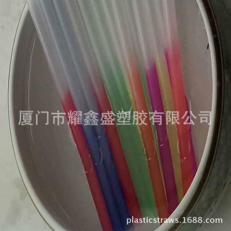 外贸出口厂家供应双色塑料吸管彩色螺纹纹可做各种尺寸颜色材质详情4