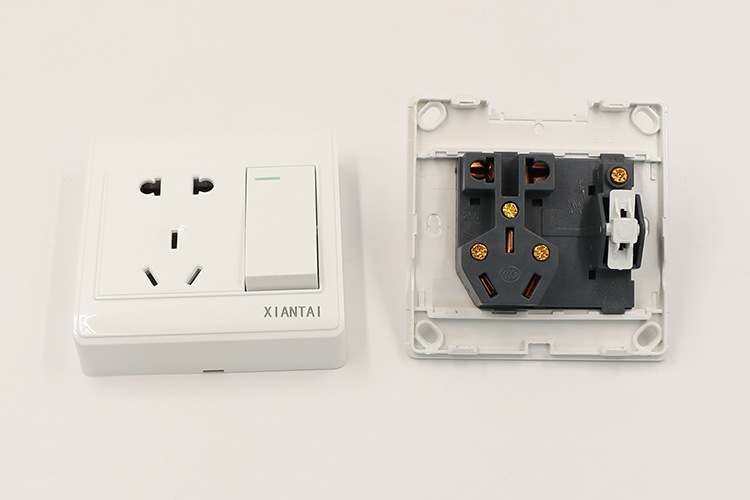 销售仙泰白色家用明装一开五孔单控开关 供应XIANTAI明装墙壁开关详情19