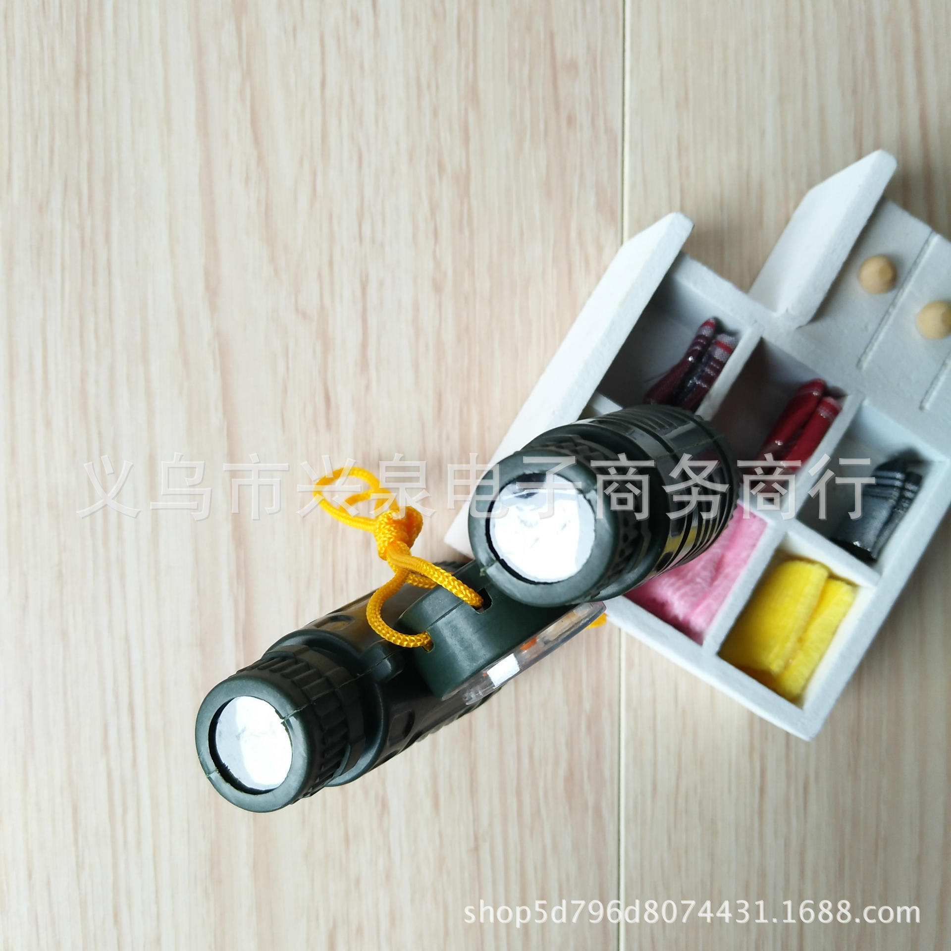 【 Zone 3-2 】 Telescope 36/ pack 1080/ box Toy Section Compass Toy Telescope Plastic Binoculars Plastic toys All over the store one yuan per piece pic 4