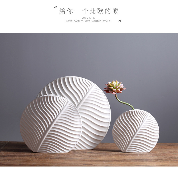 Wholesale of modern Nordic leaf ornaments, home soft furnishings, simple white ceramic vases, handicrafts and decorations pic 3