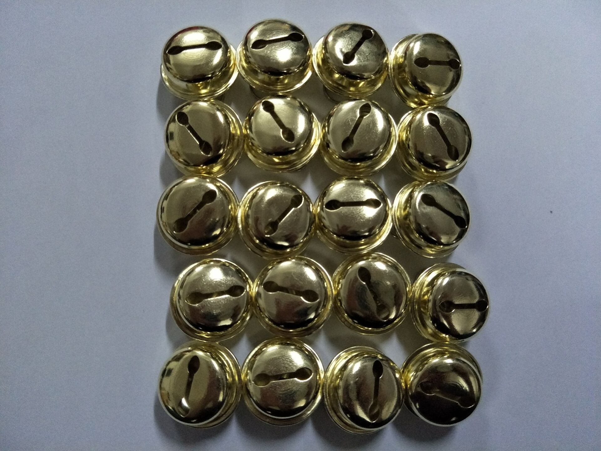 Small pet bells, exquisite handicrafts, small gifts, pet supplies, bell pendants, factory price wholesale pic 3