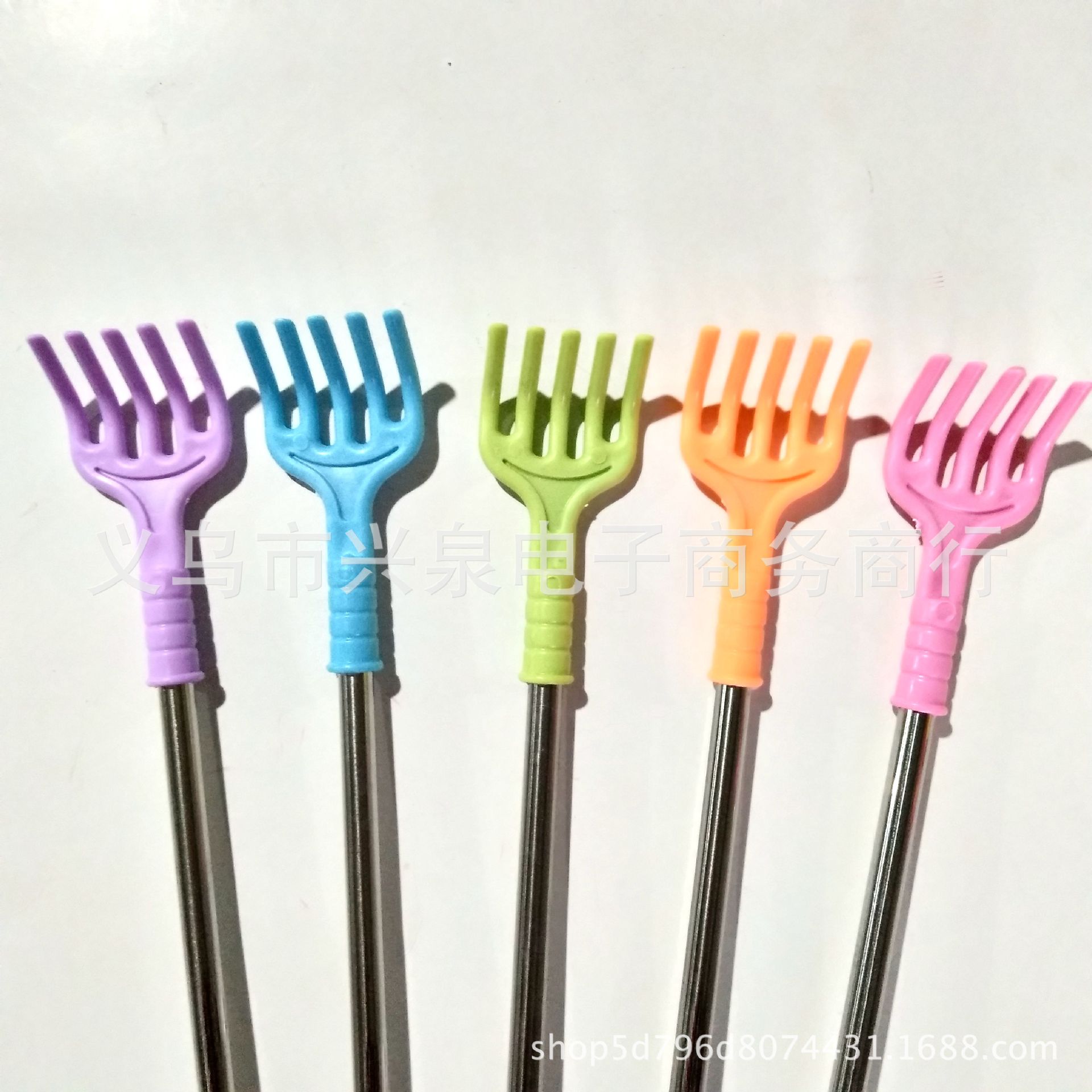 【 Zone 2-8 】【 Round Steel Pipe Itch Raker 】500 yuan per box, factory direct supply. Non-metal itch raker, no need to ask others to scratch. Metal back scratch/massager, one yuan, street goods pic 4
