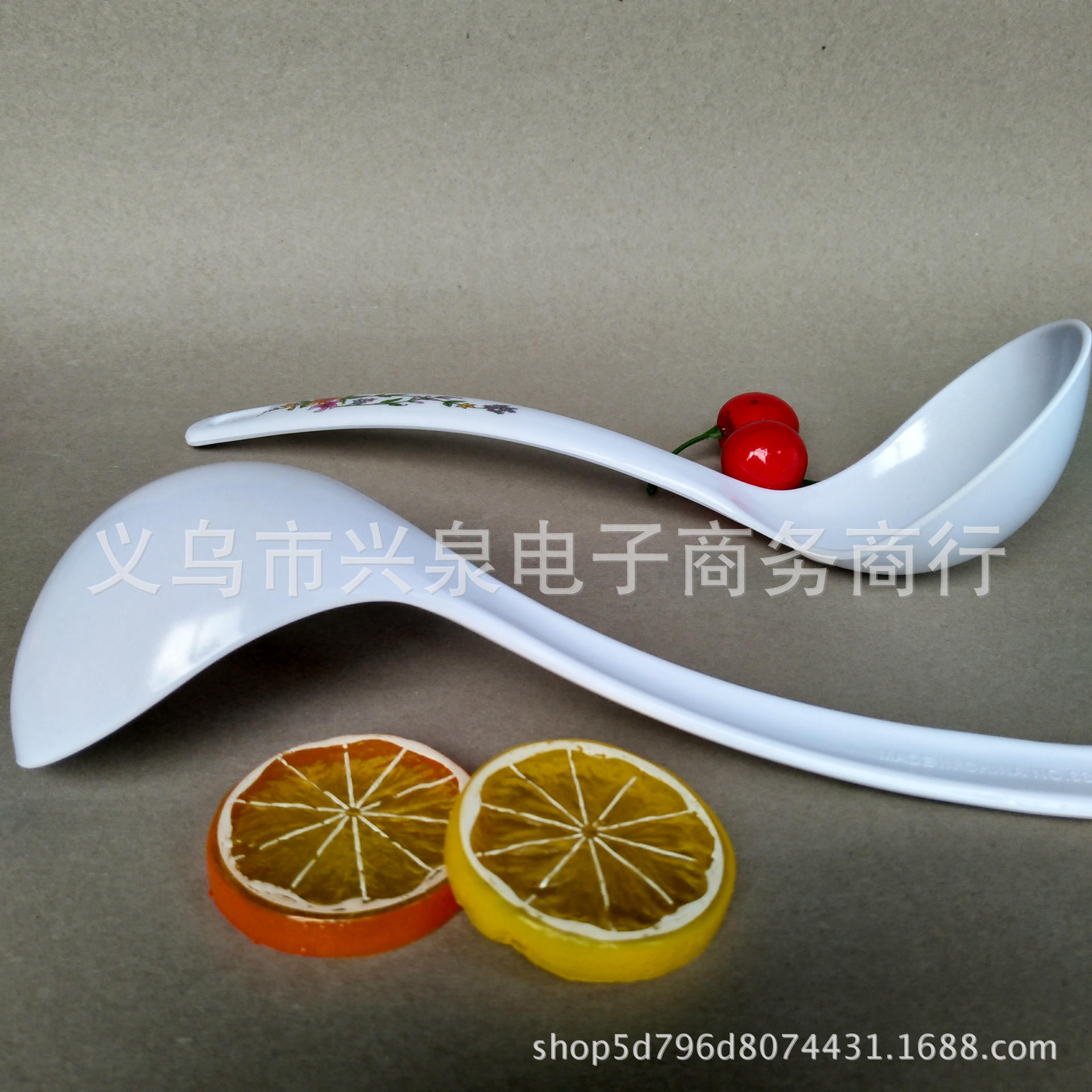 【 Zone 3-9 】 Large white spoon 20/ pack 600/ box Thick large white spoon rice spoon Plastic large soup spoon Porcelain imitation soup spoon Melamine spoon kitchenware pic 1