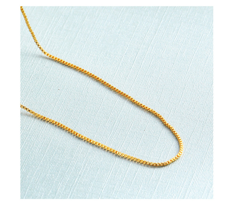 The sand gold necklace accessory for women does not fade for a long time, exuding a high-end and niche collarbone chain. It is a copper accessory from Yiwu that imitates gold pic 10