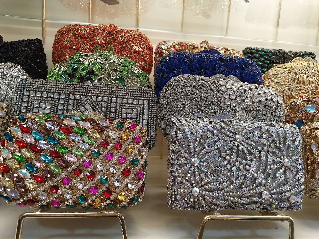 BL086 AliExpress Water Diamond Bag, Perforated Metal diamond-encrusted Dinner Bag, Full Diamond handbag for Foreign Trade Ladies, Banquet Bag pic 74