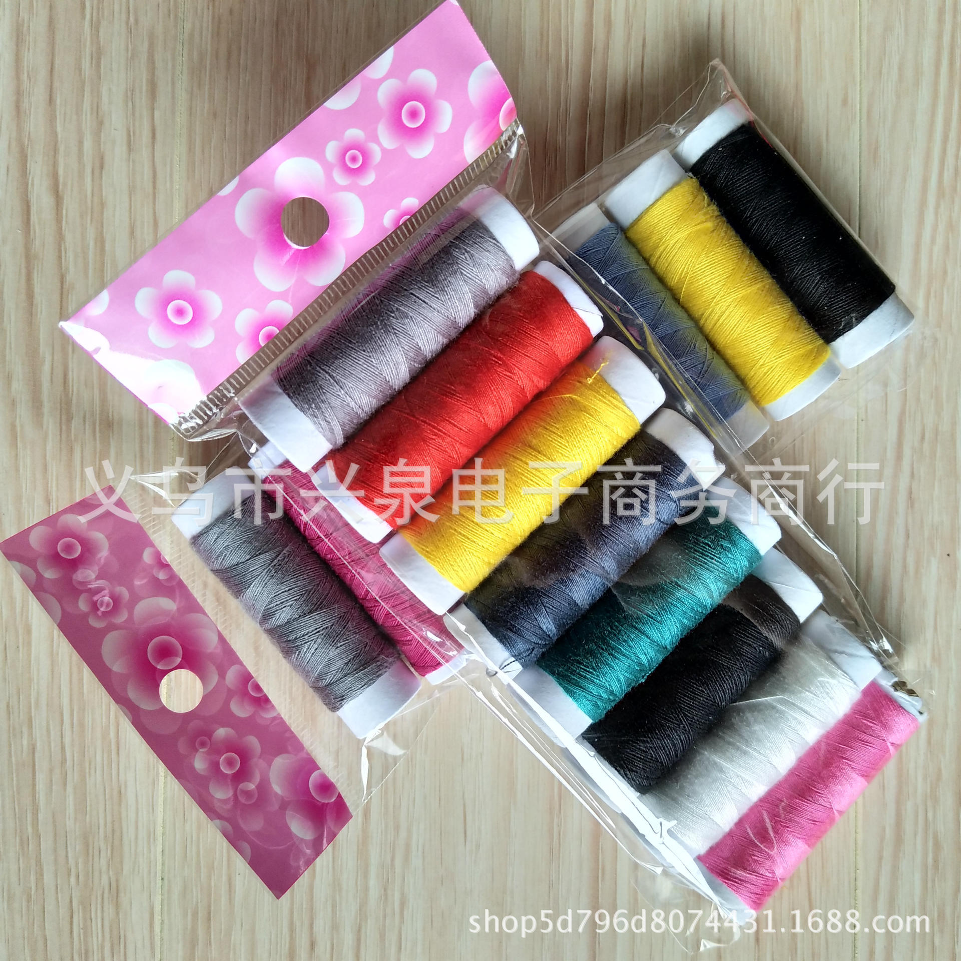 【3-11】【8 pieces of sewing Thread 】 One pack of 8 pieces per box, 600 pieces of colorful sewing thread. One pack of 8 pieces of colorful sewing thread. Wholesale of daily necessities for one yuan pic 4