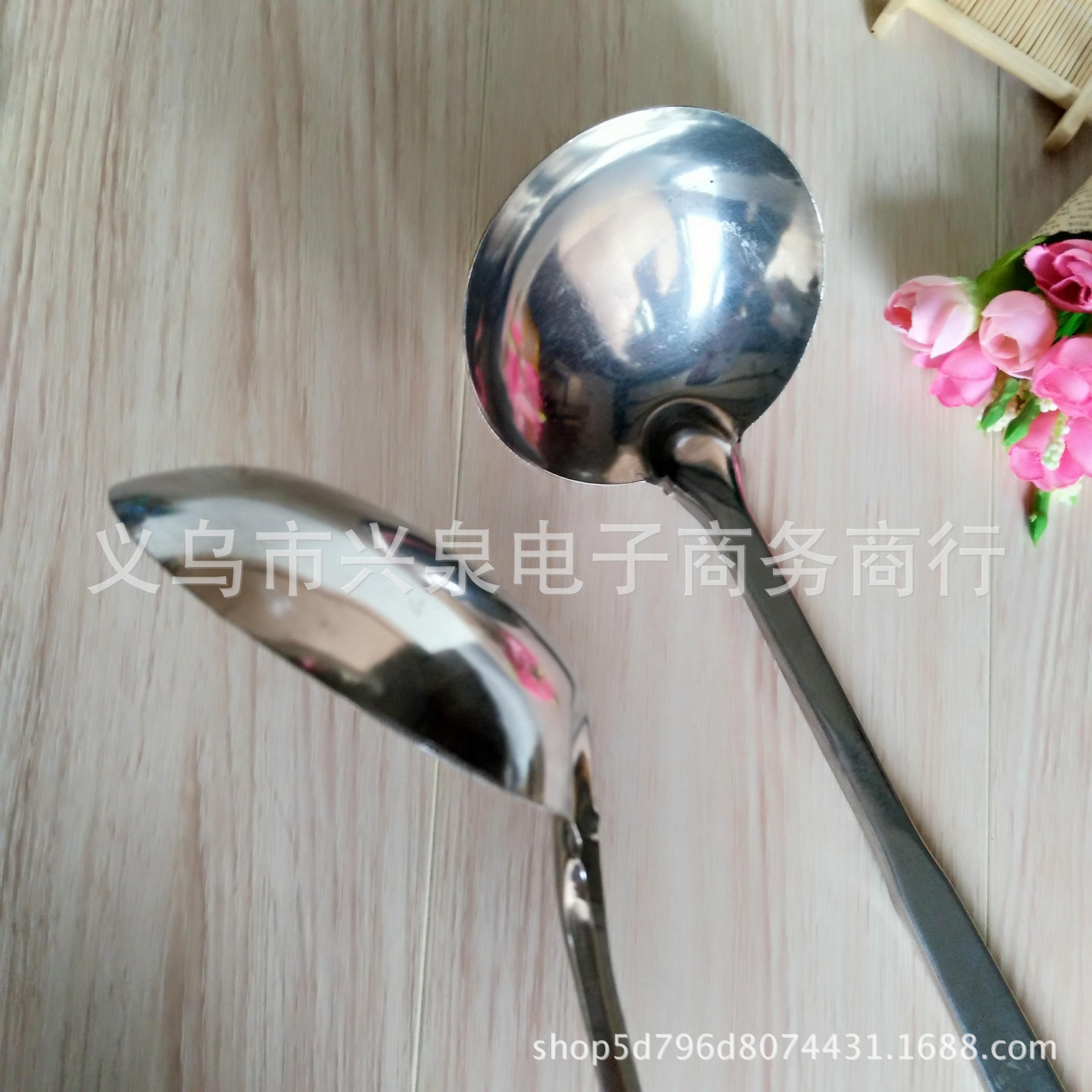 【 Zone 2-4 】 Large steel stir-frying spoon 1000 yuan per box, large soup spoon, black-handled steel spoon, stainless steel cooking spoon, stir-frying spoon, kitchenware pic 5