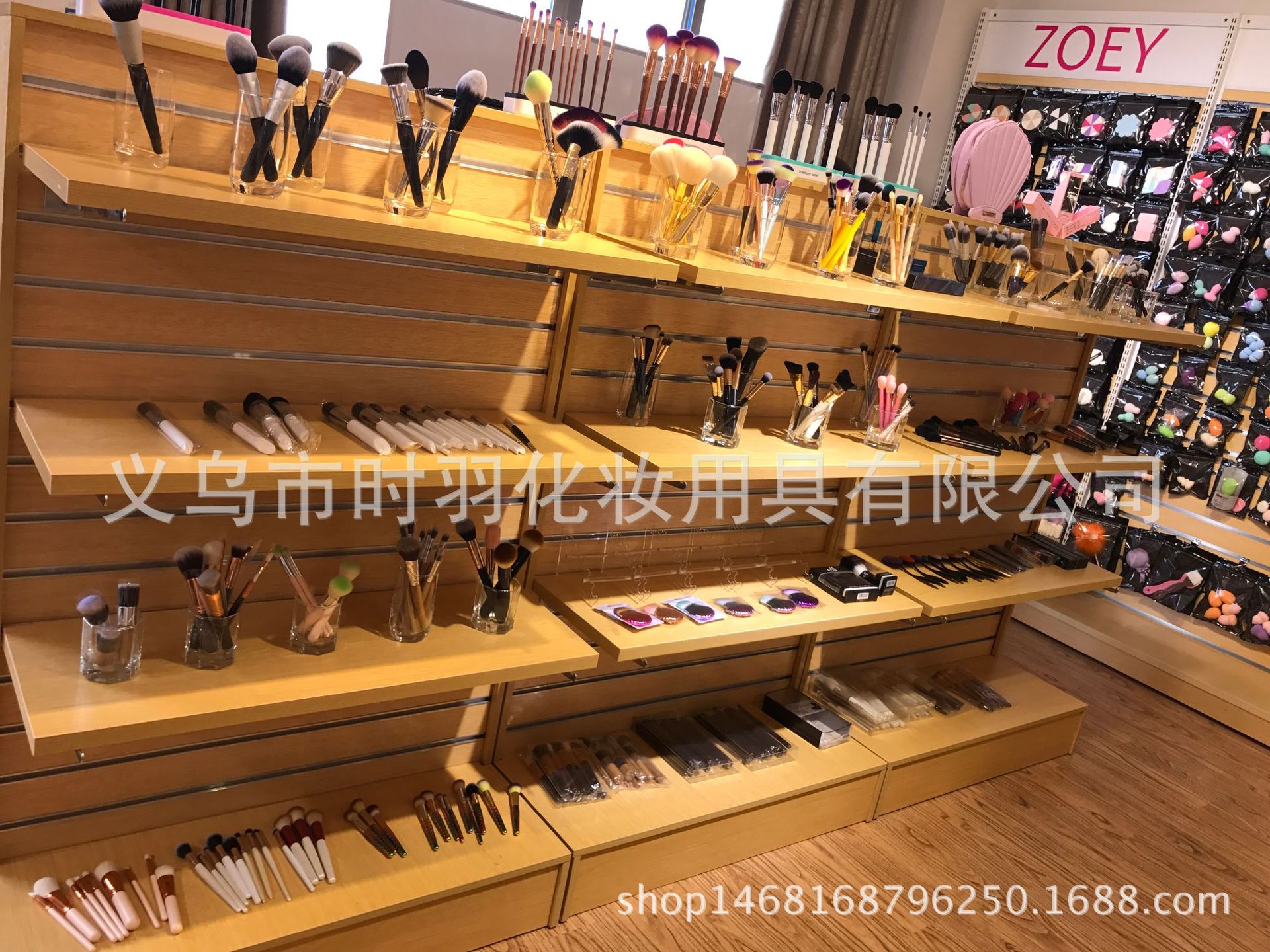 时羽zoey源头工厂现货化妆刷洗刷清洁铁盒海绵清洁神器详情14