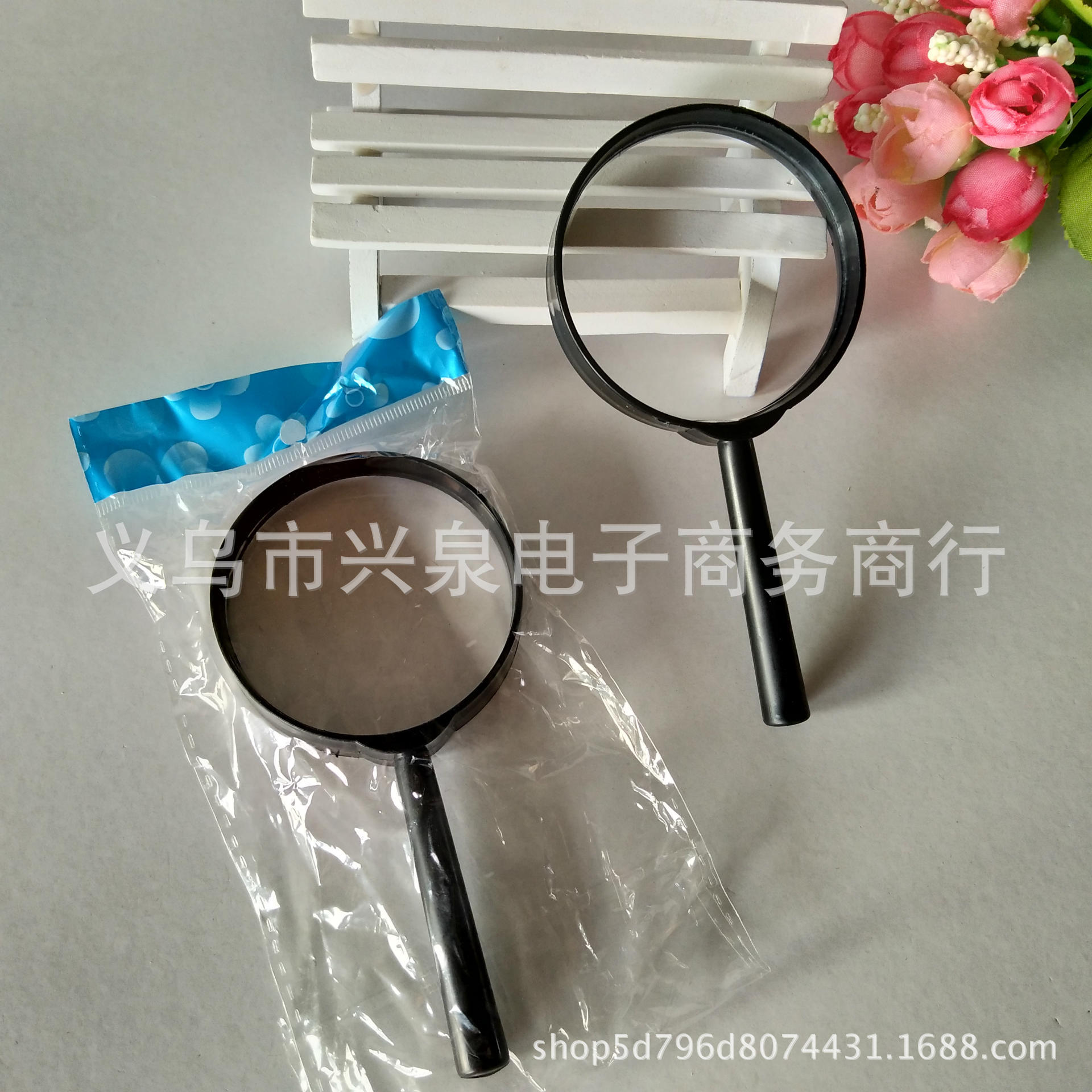 【 Zone 2-11 】 Magnifying glass 600 per box, magnifying glass 60mm, plastic magnifying glass for elderly reading, optical amplifier, one-yuan department store special batch pic 3