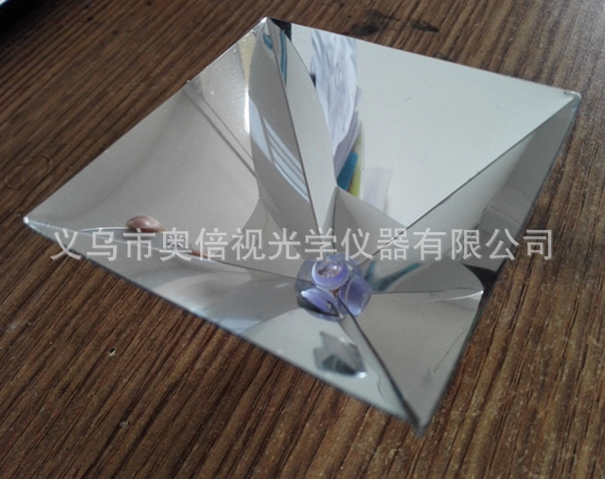 Creative gift mobile phone 3D holographic projector, pyramid-coated holographic tower, holographic image auxiliary tool pic 3