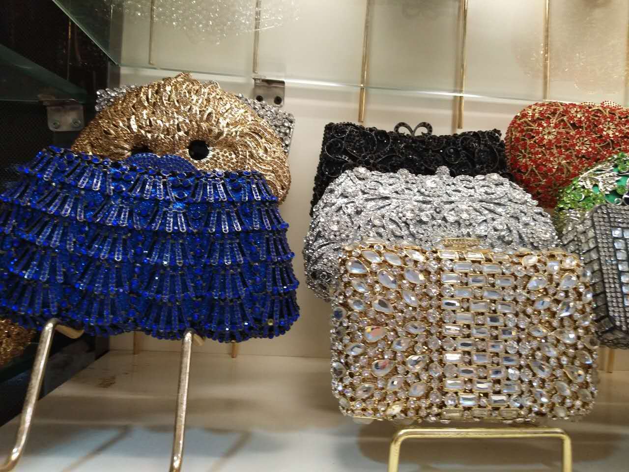 BL086 AliExpress Water Diamond Bag, Perforated Metal diamond-encrusted Dinner Bag, Full Diamond handbag for Foreign Trade Ladies, Banquet Bag pic 75