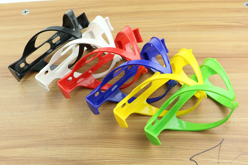 Bicycle plastic water bottle rack, mountain bike water bottle rack, water cup rack, cycling equipment, bicycle accessories in large stock pic 3