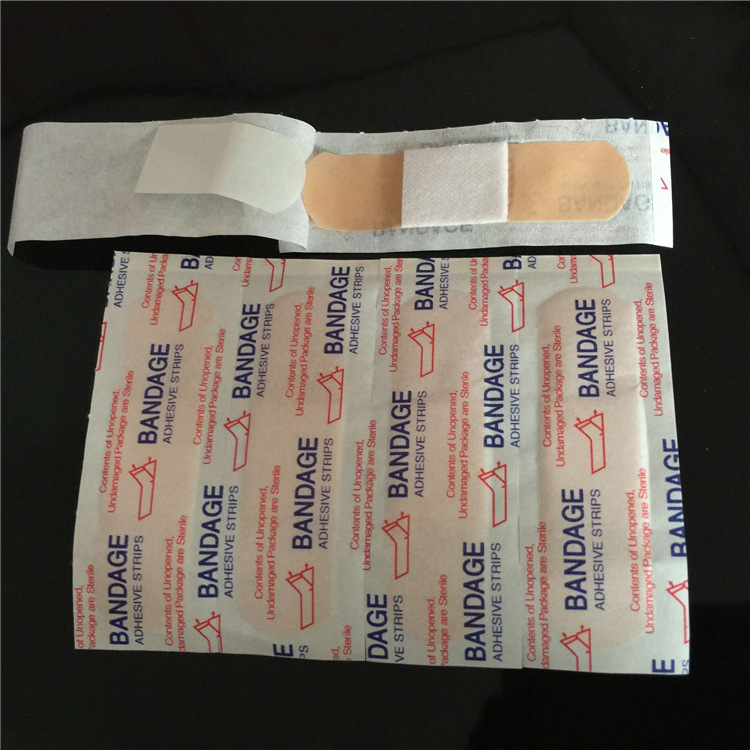 Foreign trade version band-aid, skin-colored PE waterproof breathable band-aid, 72*19mm, external dressing band-aid, English version pic 4