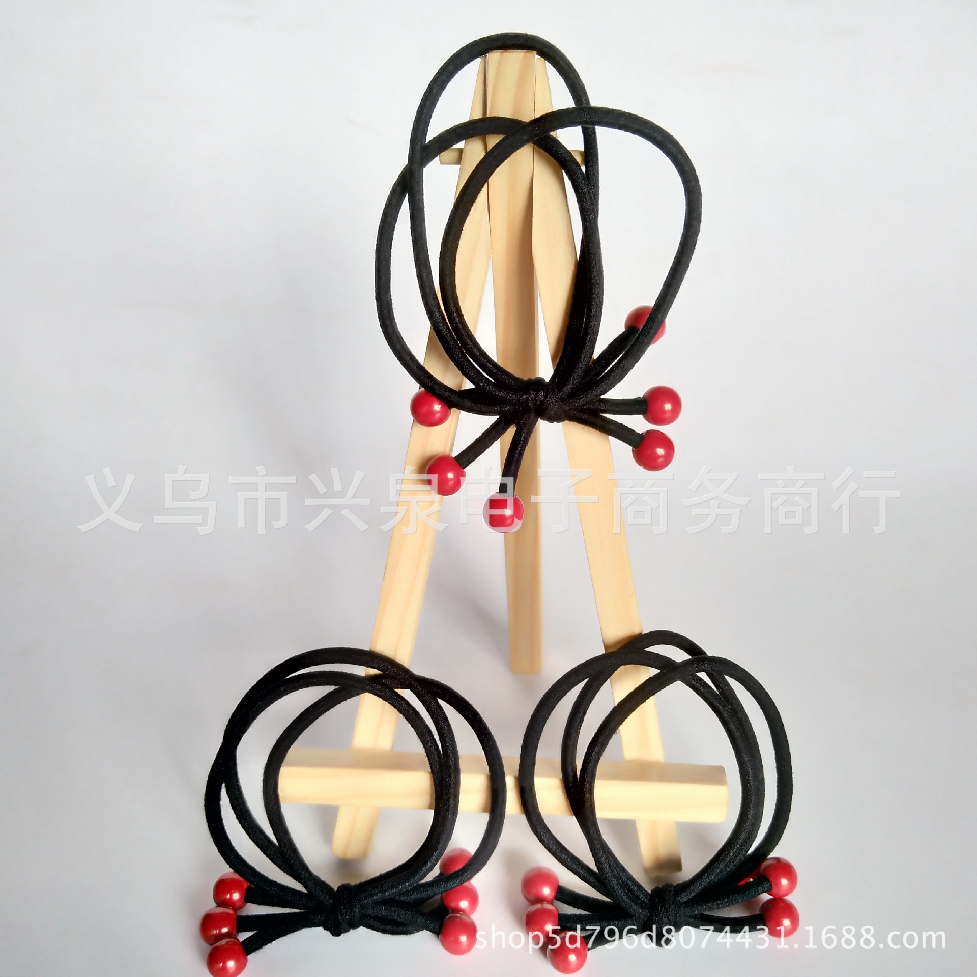 No. 60 three-strand red bead headband, medium-sized red bead rubber band, three-strand headband, double-strand headband, one-yuan store, two-yuan store, accessory supply pic 2