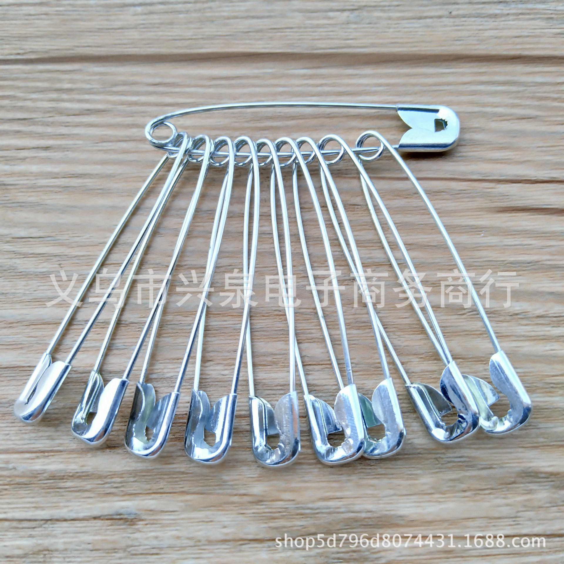 【 Zone 1-10 】 No. 3 pins 50 per box 2000 per case No. 3 pins Paperclip Large Safety pins Office pins Yiwu one-yuan supply special batch pic 4