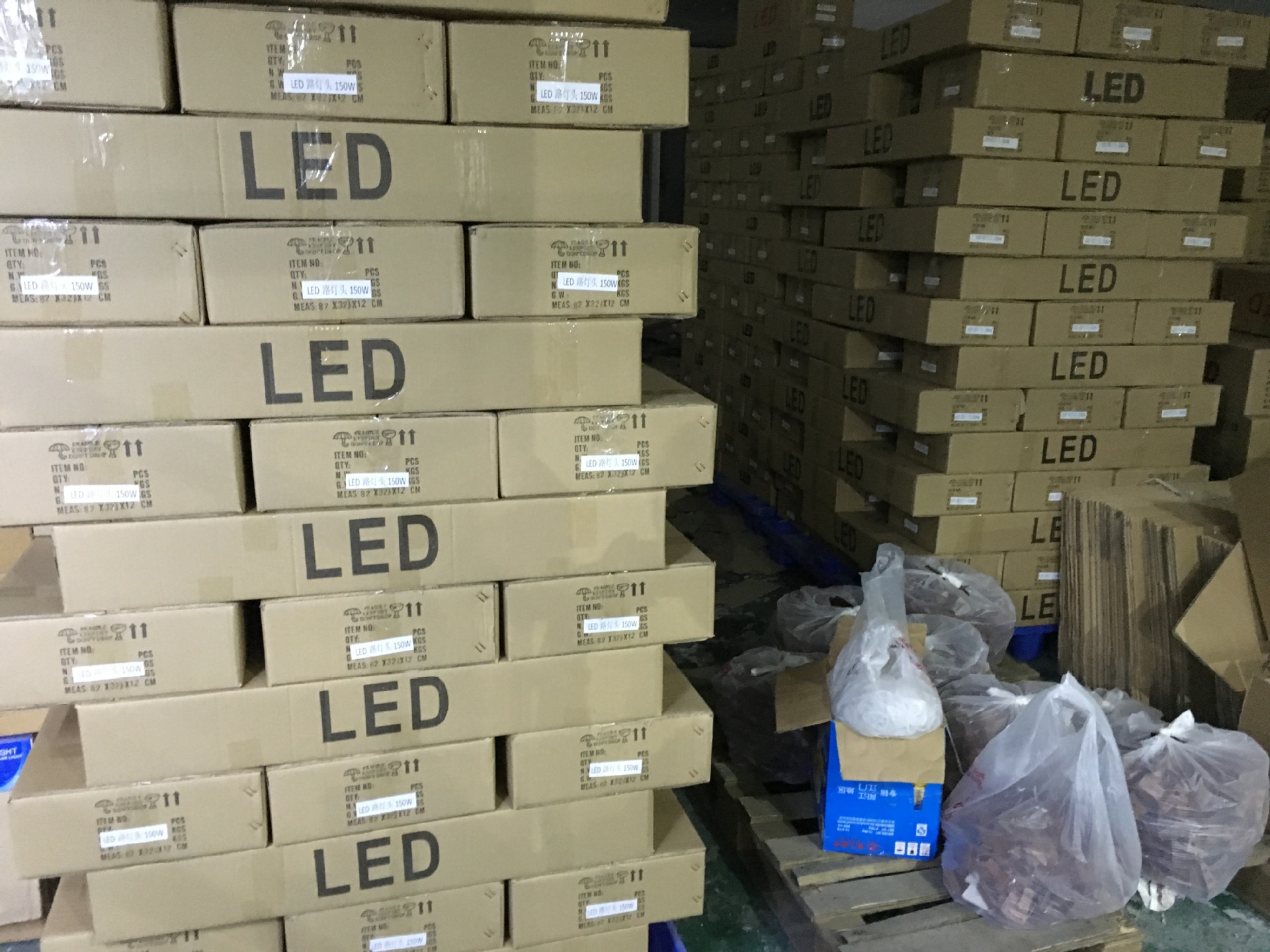 LED street lamp head 12W, 30W, 40W, 50W, 60W, 80W, small Golden Bean street lamp, solar flat toothbrush, street lamp arm pic 15
