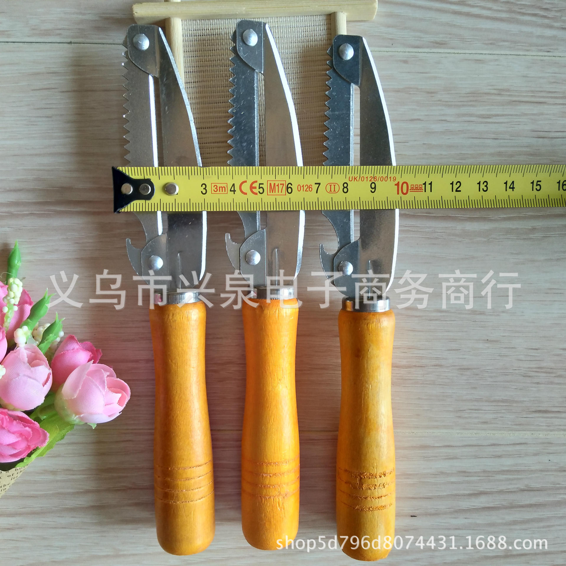 【 Zone 2-10 】 Wood fruit knife 2000 yuan per box, three-purpose peeler, multi-functional wood handle peeler, peeler, potato peeler pic 4