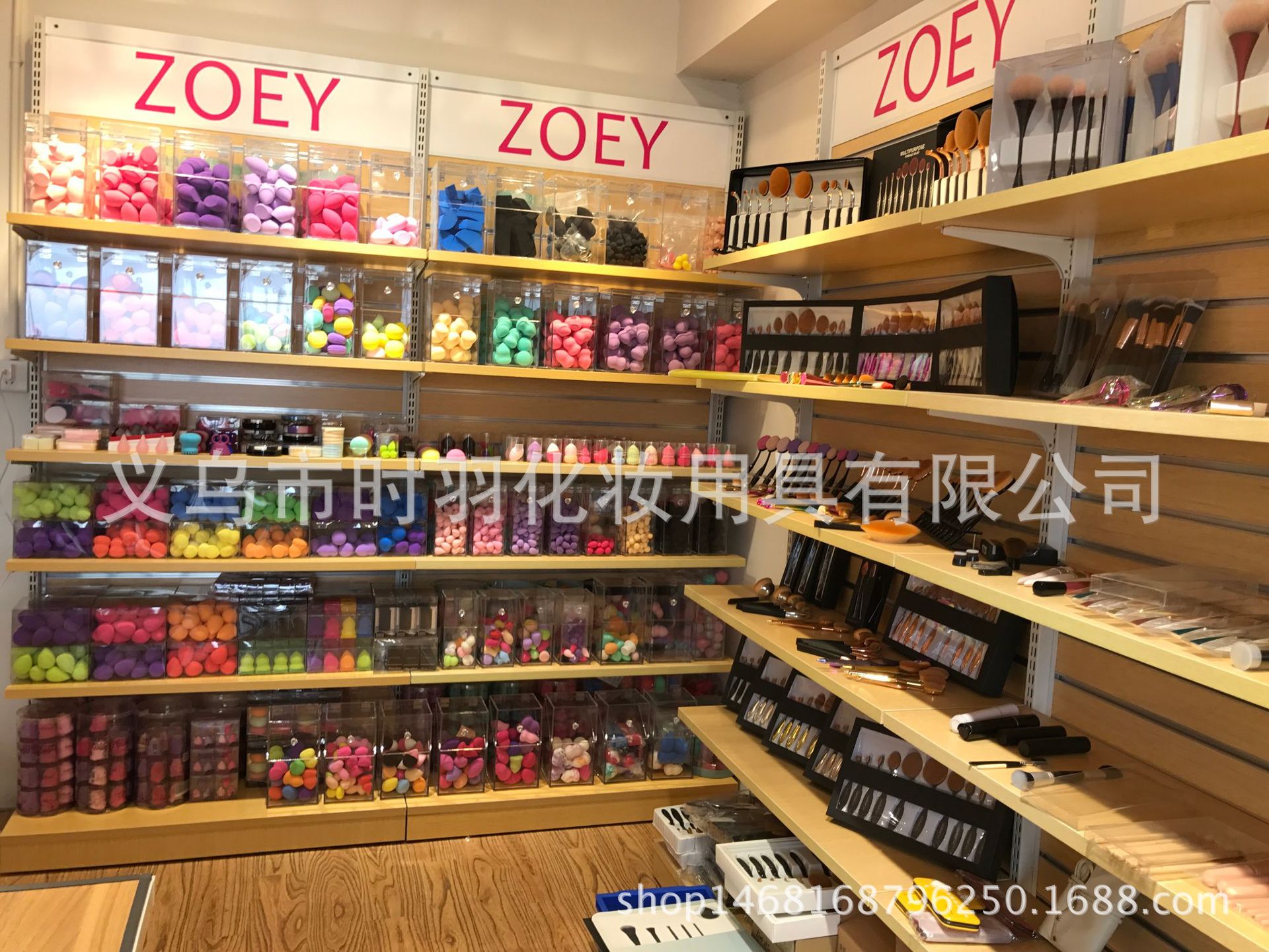 时羽zoey源头工厂现货化妆刷洗刷清洁铁盒海绵清洁神器详情15