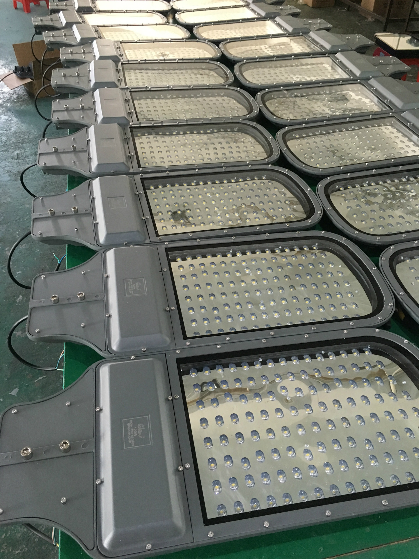 LED street lamp head 12W, 30W, 40W, 50W, 60W, 80W, small Golden Bean street lamp, solar flat toothbrush, street lamp arm pic 16
