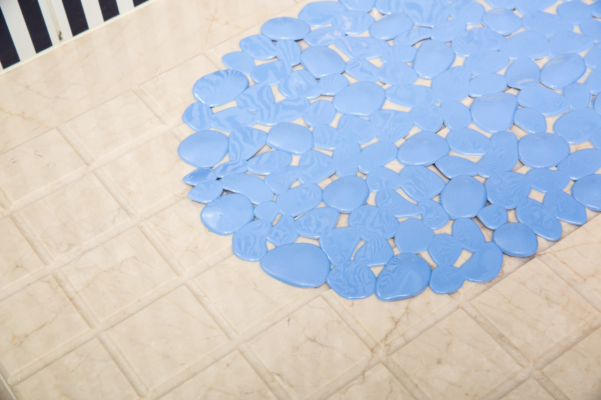 防滑浴室垫F-03实色椭圆石头洗澡垫按摩垫镂空吸盘卫浴脚垫详情4