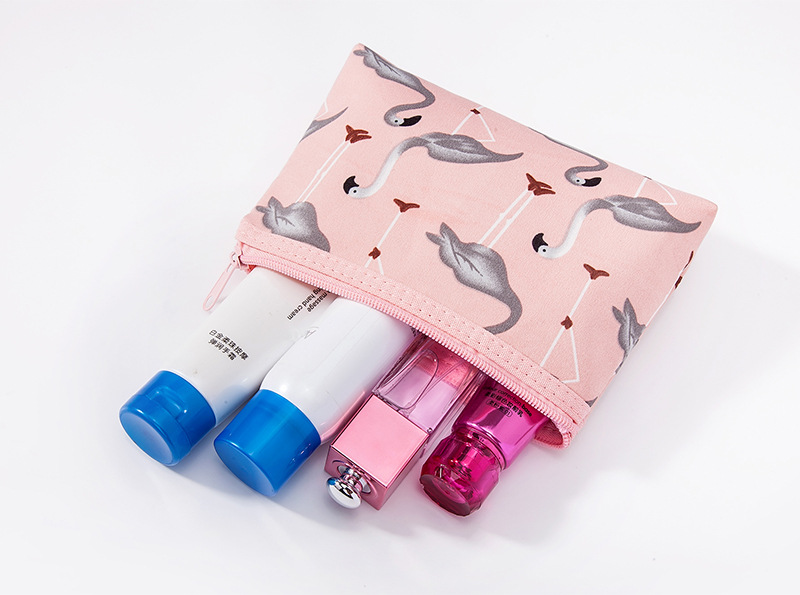 Nuevo estilo de color de las señoras cosmético almacenamiento bolsa set impermeable transparente PVC tocador paquete de tres piezas pic 5