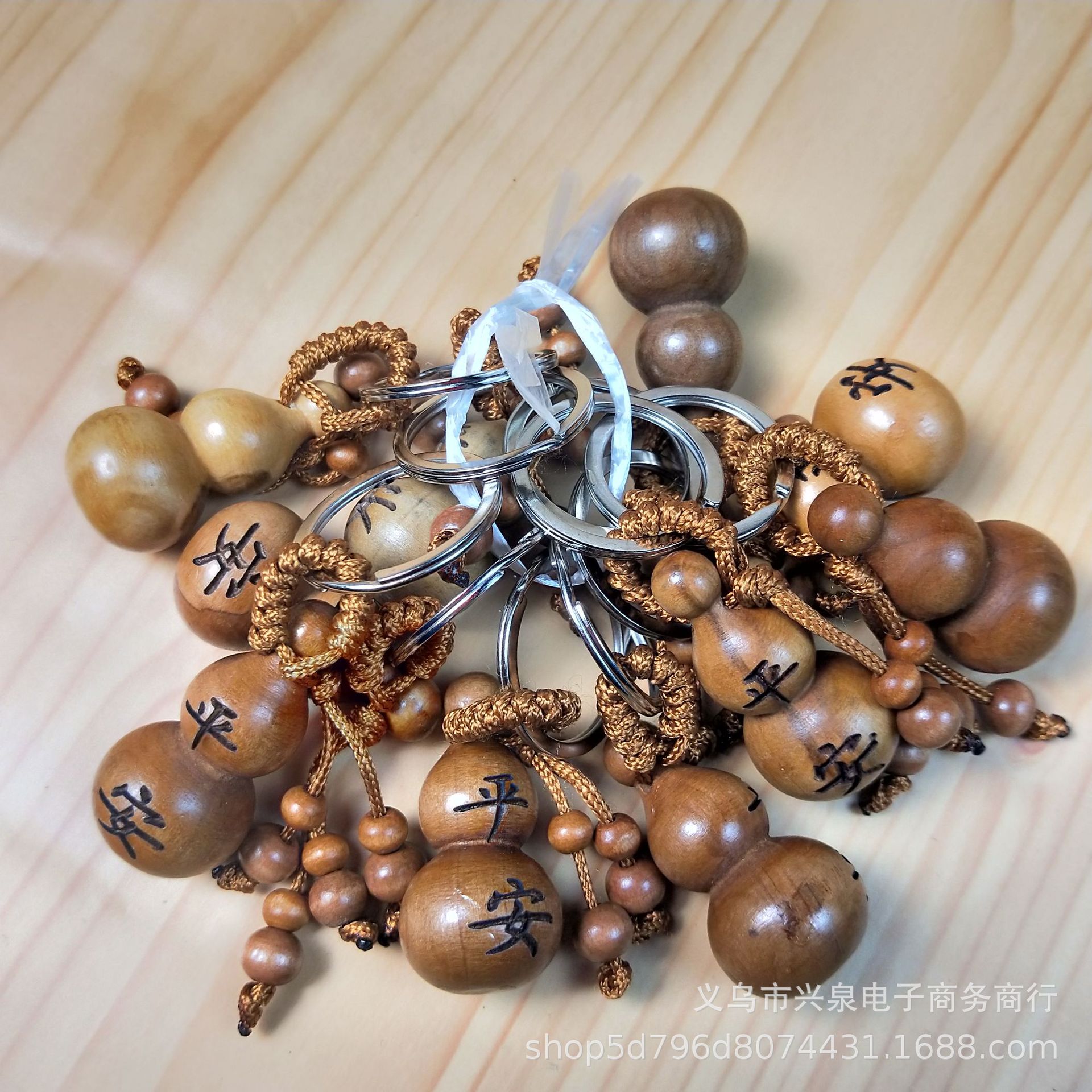 【 Zone 1-3 】 Peace Gourd 100/ Pack 2000/ Box Gourd Pendants Peace Gourd Keychains Wooden Gourd pendants 1 yuan 2 yuan store supply pic 3
