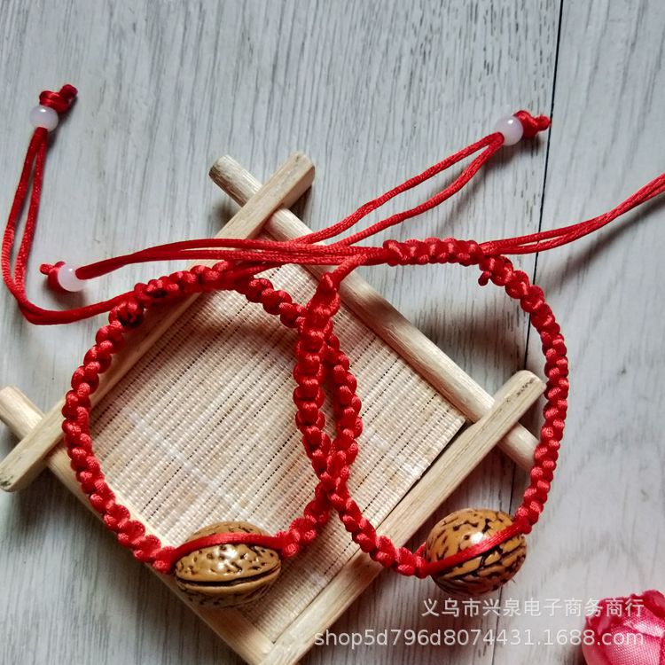【 Zone 1-5 】 Peach kernel bracelet 100 yuan per string, one-yuan store Red rope woven peach kernel bracelet, one-yuan small commodity special batch supply pic 3