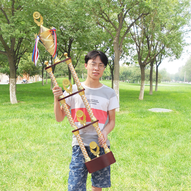 Wholesale of four-column trophies, creative high-end international large-scale competition trophies, corporate annual meeting trophies, and Taekwondo large trophies pic 15