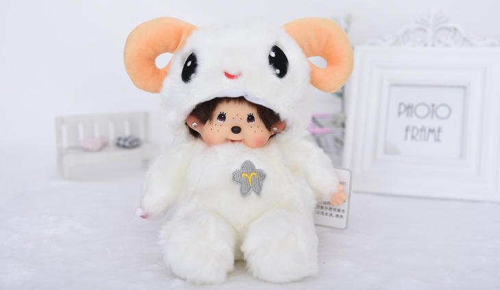 The popular anime doll Mengqiqi, a birthday gift and wedding item for Aries of the 12 zodiac signs, is selling well in physical stores pic 3