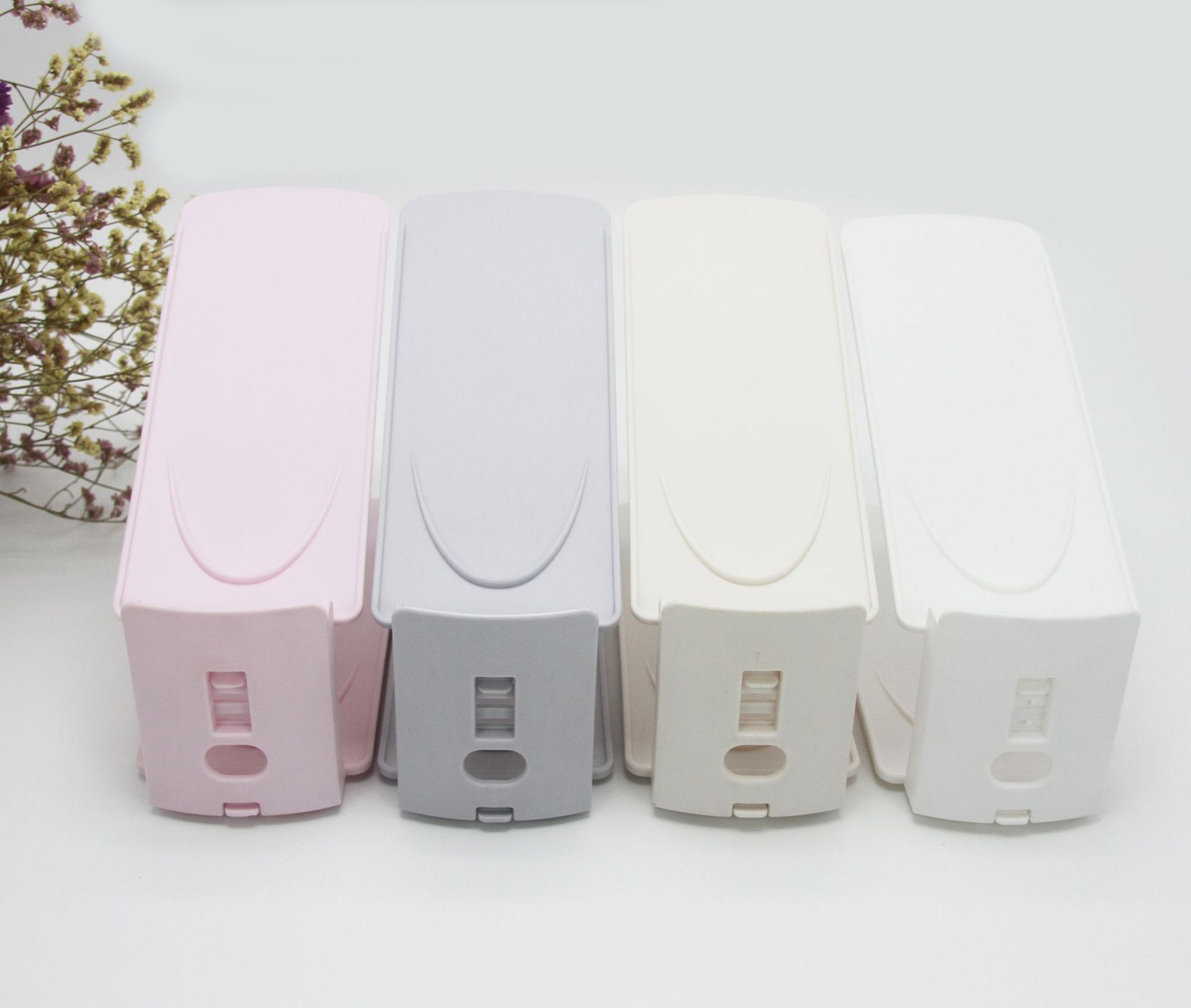 The 2018 new model of plastic shoe tray and shoe rack is a multi-functional, detachable and adjustable double-layer simple high-tech storage wonder pic 48