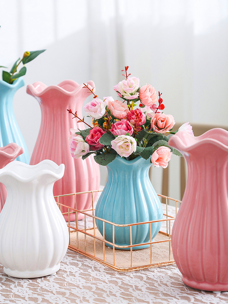 2026 White Ceramic Vase Home Decoration Sample room, Nordic ruffled edge flower vase, Chaozhou Vase manufacturer, small size pic 17